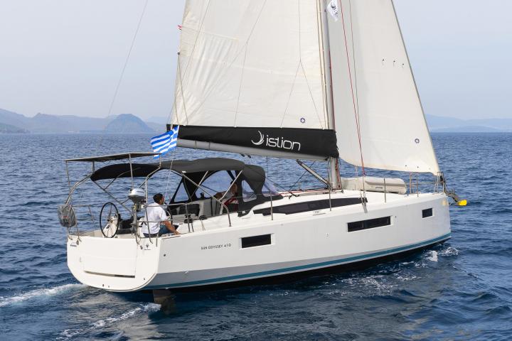 Sun Odyssey 410