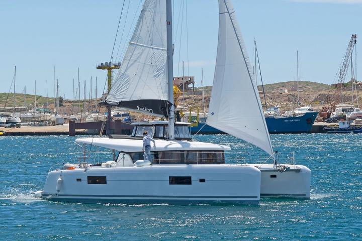 Lagoon 42