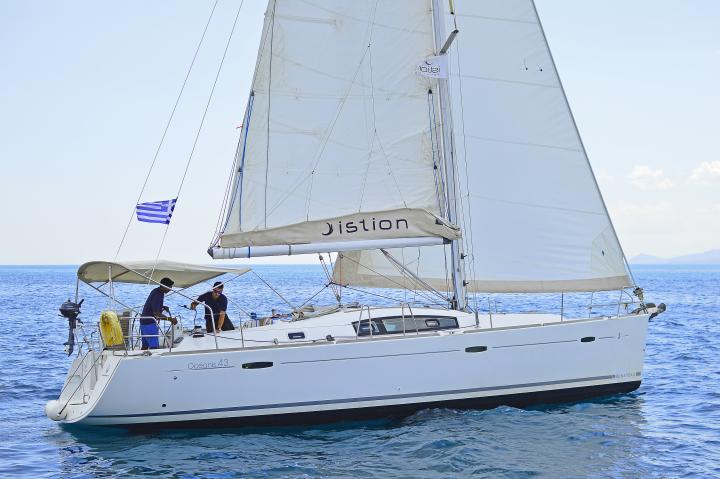 Oceanis 43