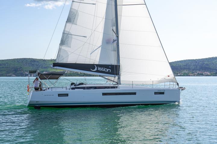 Sun Odyssey 490