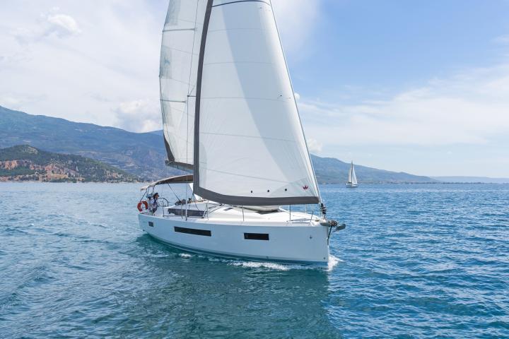 Sun Odyssey 490