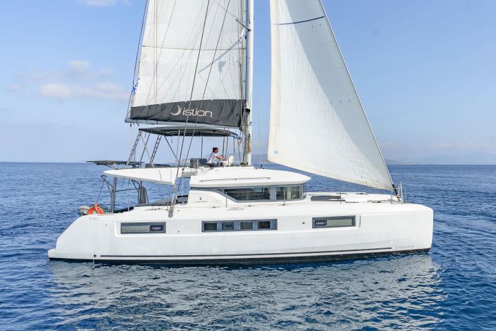 Lagoon 50
