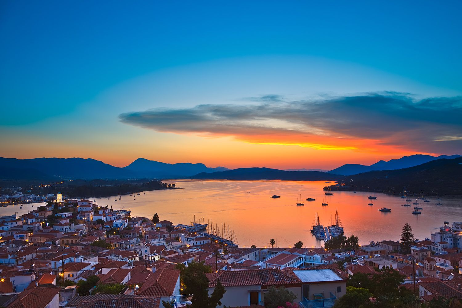 poros-shutterstock_59008396.jpg