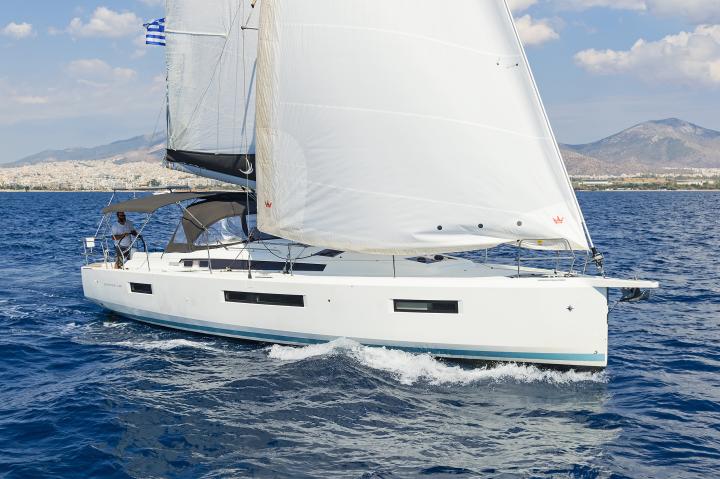 Sun Odyssey 440